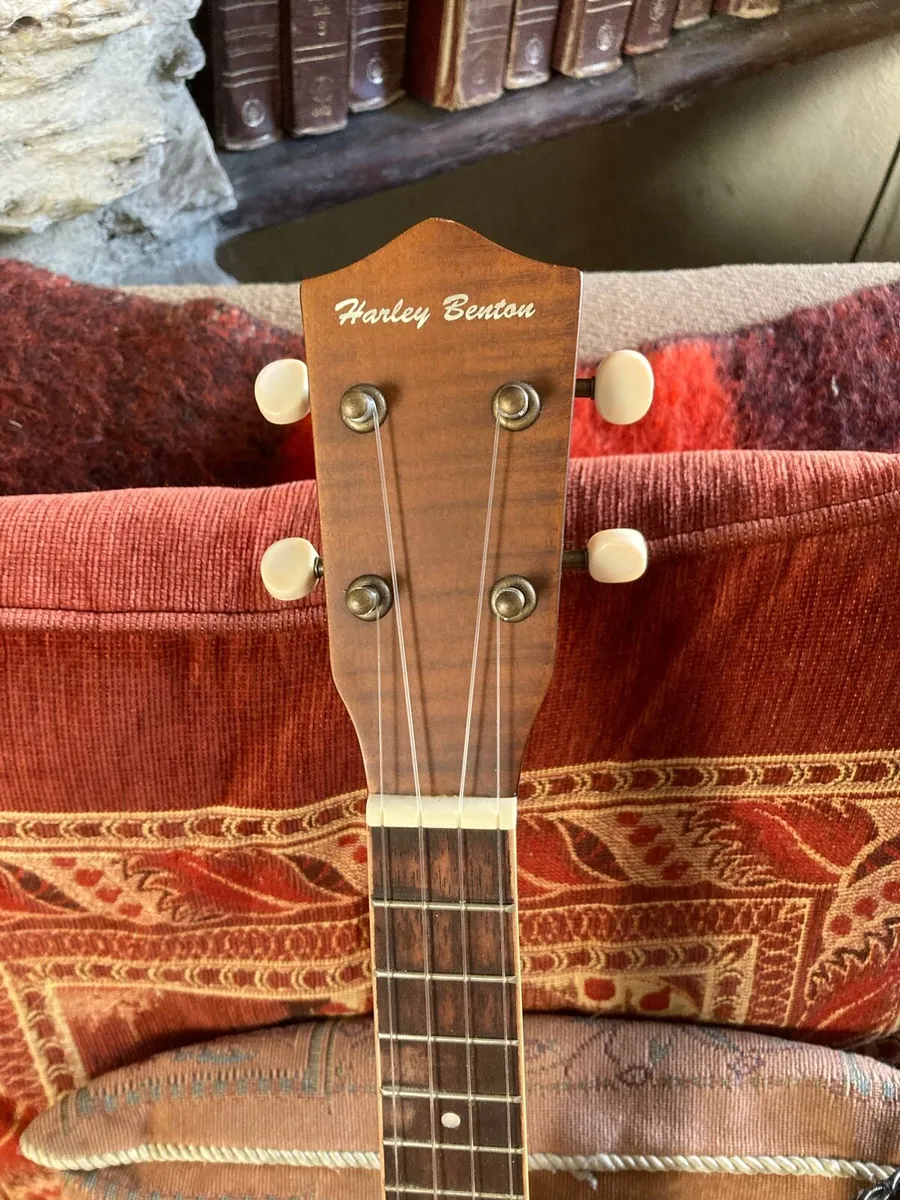 Harley Benton Banjolele - Image 2