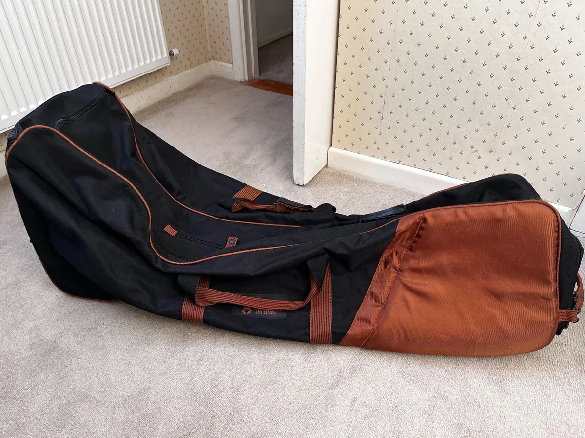 TaylorMade Golf Travel Bag - Image 1