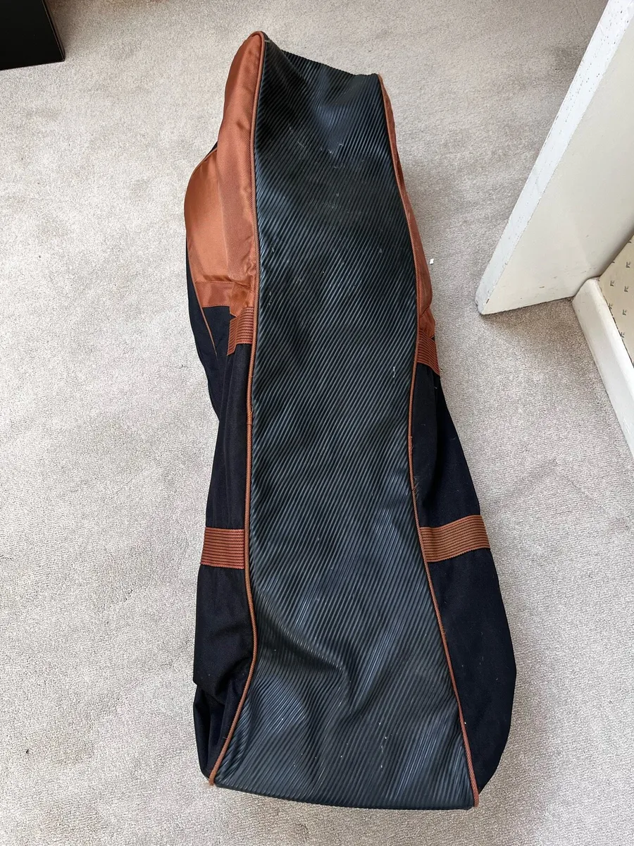 TaylorMade Golf Travel Bag - Image 2