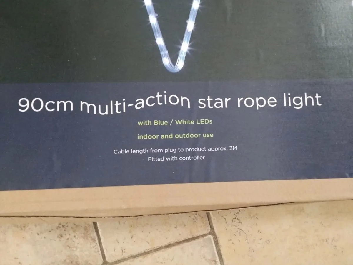 Christmas star with blue and white light - Image 2