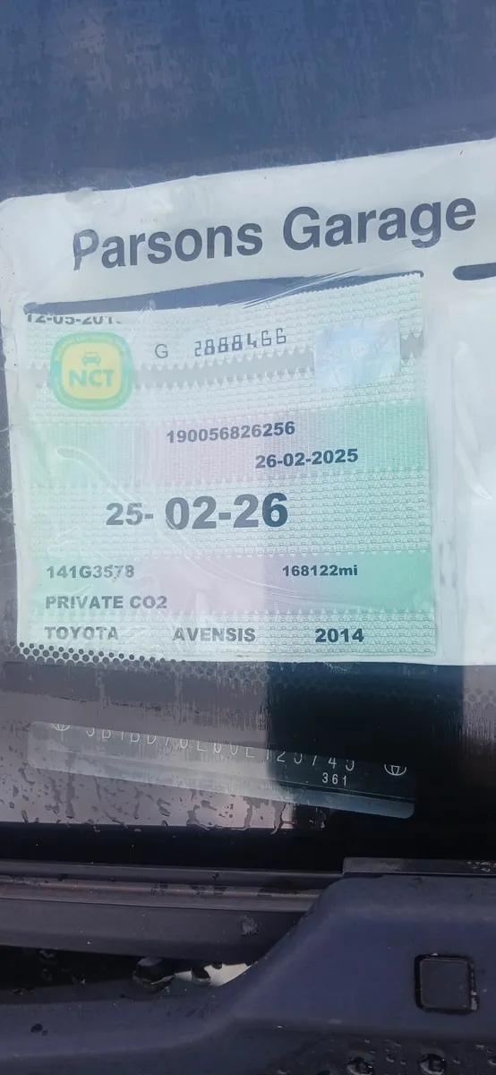 Toyota Avensis 2014 - Image 2