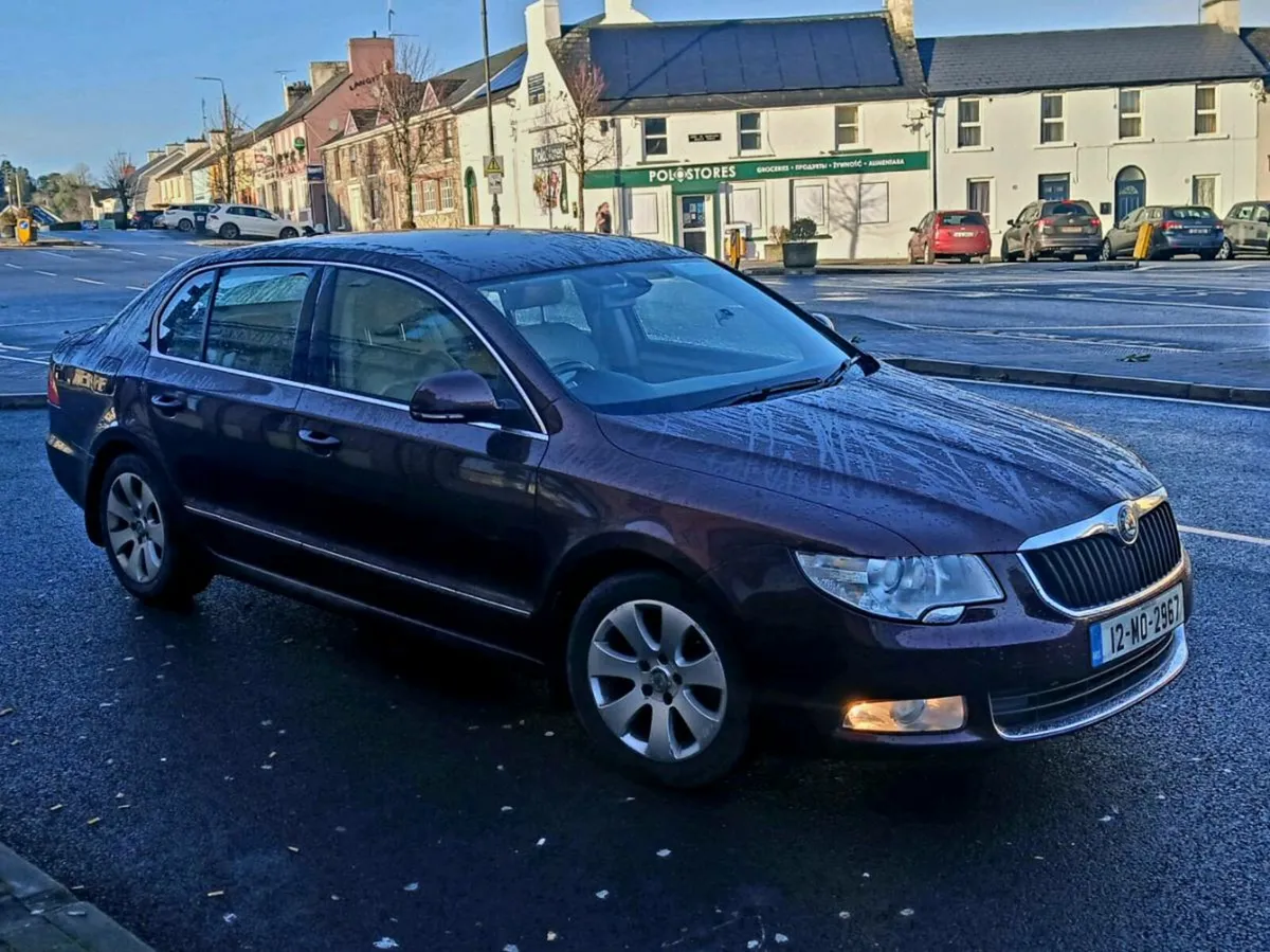 SKODA SUPERB 12 1.6 TDI MODEL HIGLINE!!! - Image 4