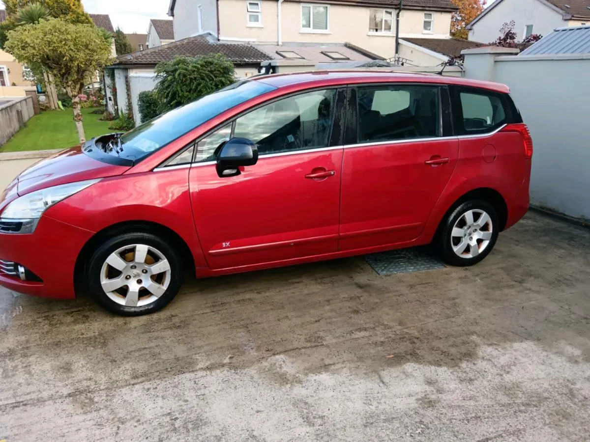 Peugeot 5008 - Image 4