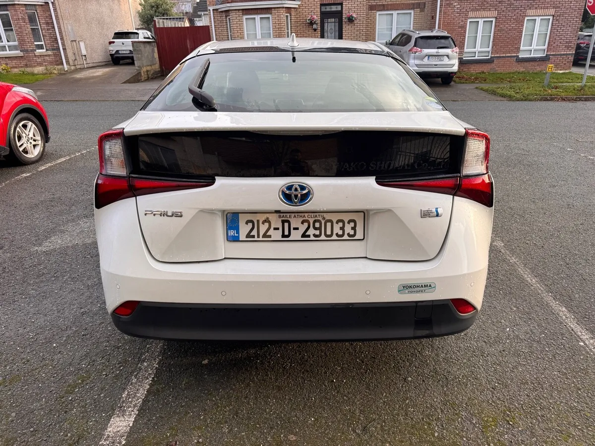 Toyota Prius 212 (A trim) - Image 3