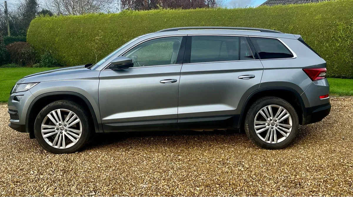 SKODA KODIAQ 2.0TDI 190BHP SEL 4X4 5DR AUTO 7 SEAT - Image 2