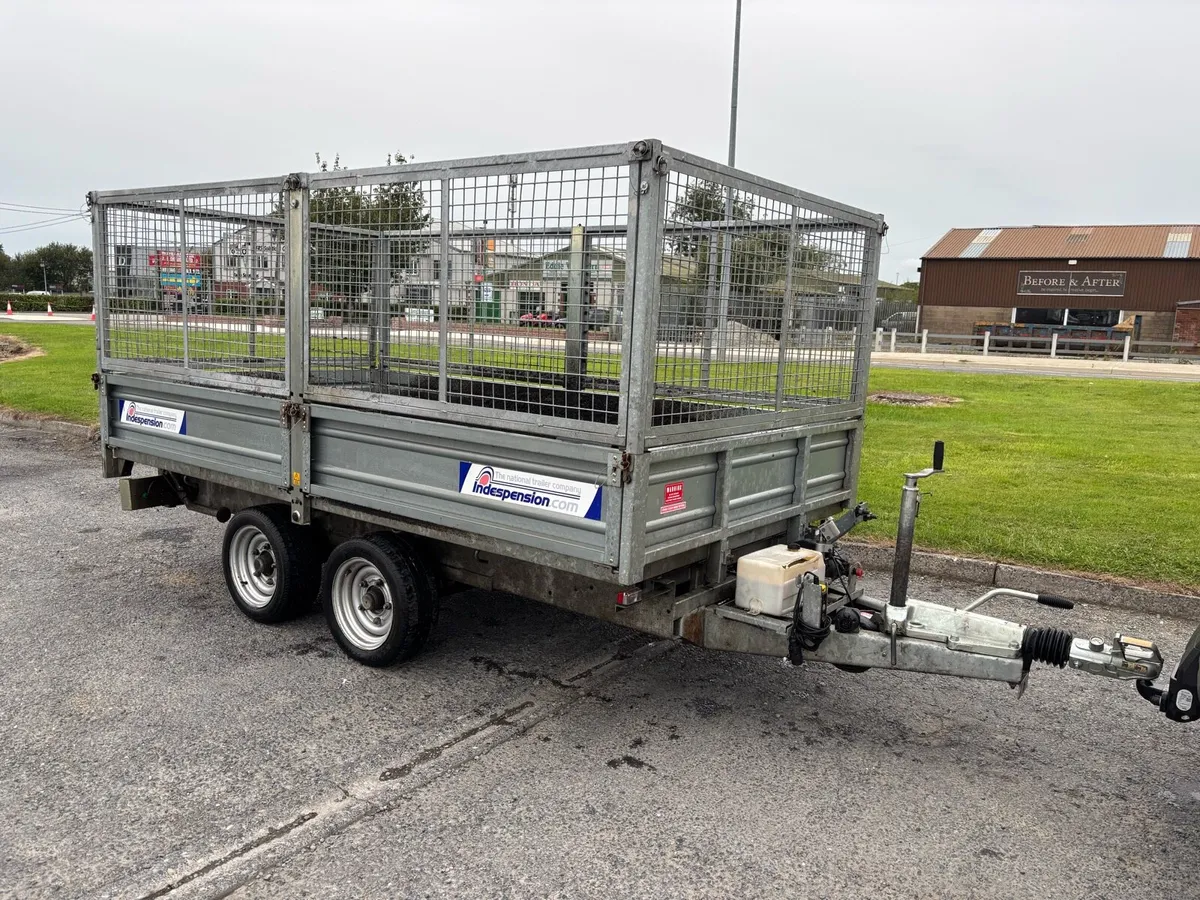10x 5’6 indispention tipping trailer with full cre - Image 1