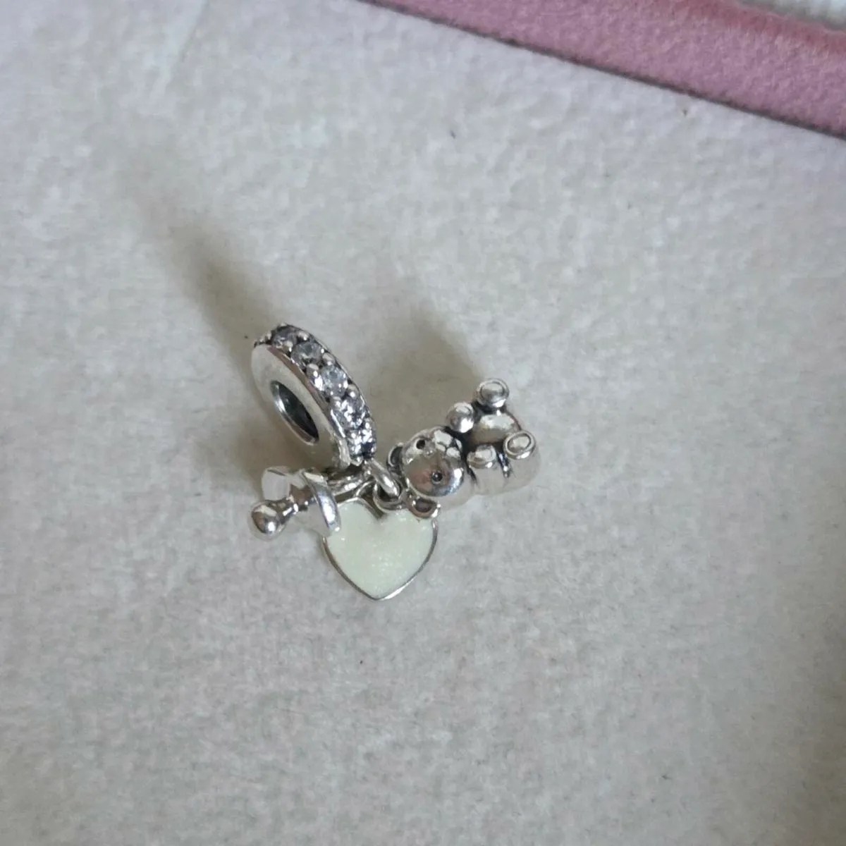 Pandora charm baby teddy bear - Image 2