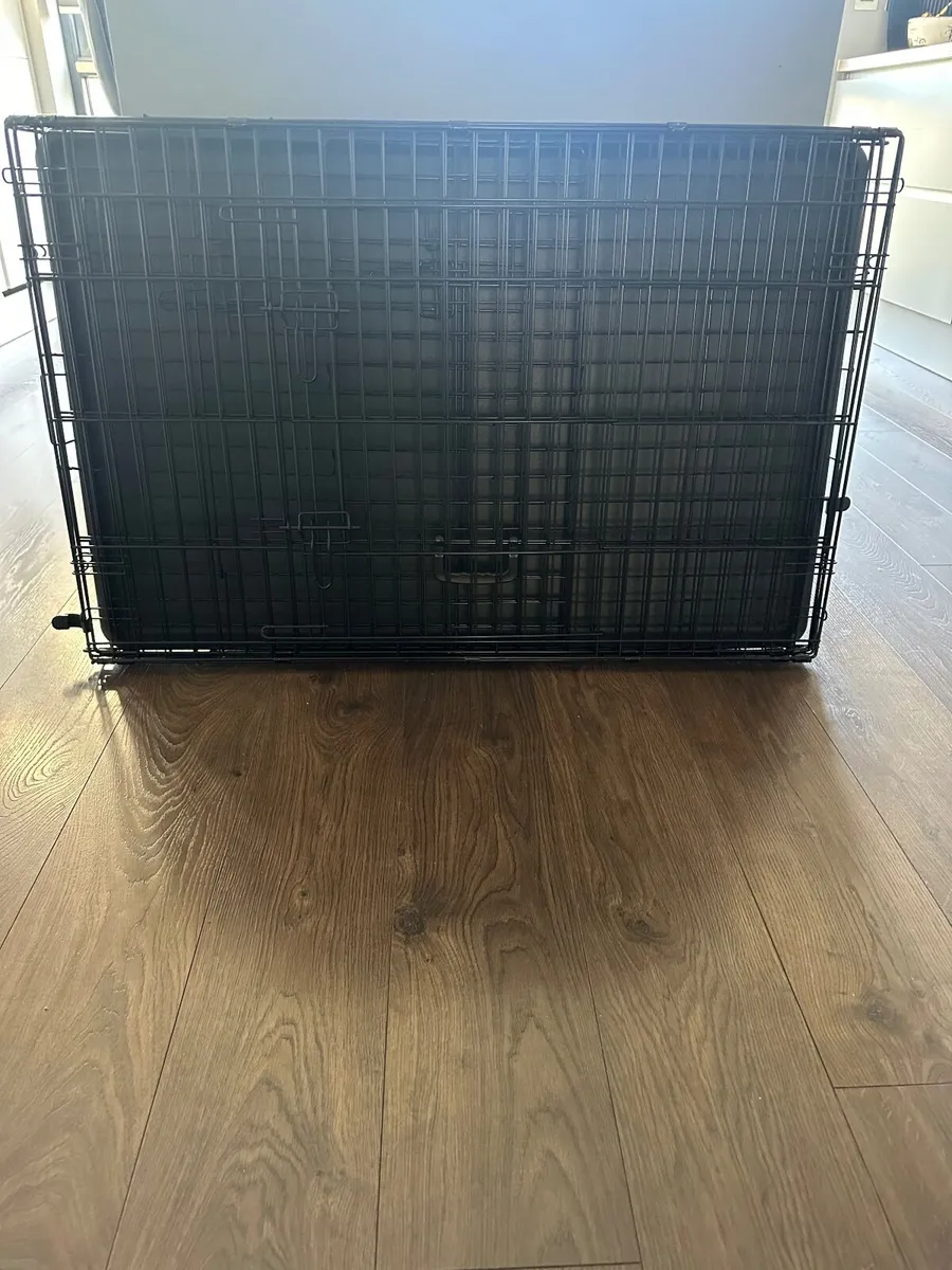 Dog crate - Image 2