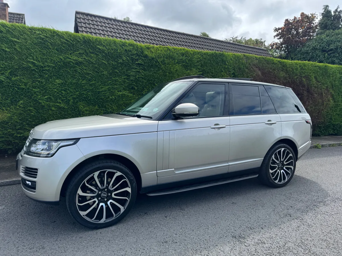 Range Rover Vogue low mileage - Image 4