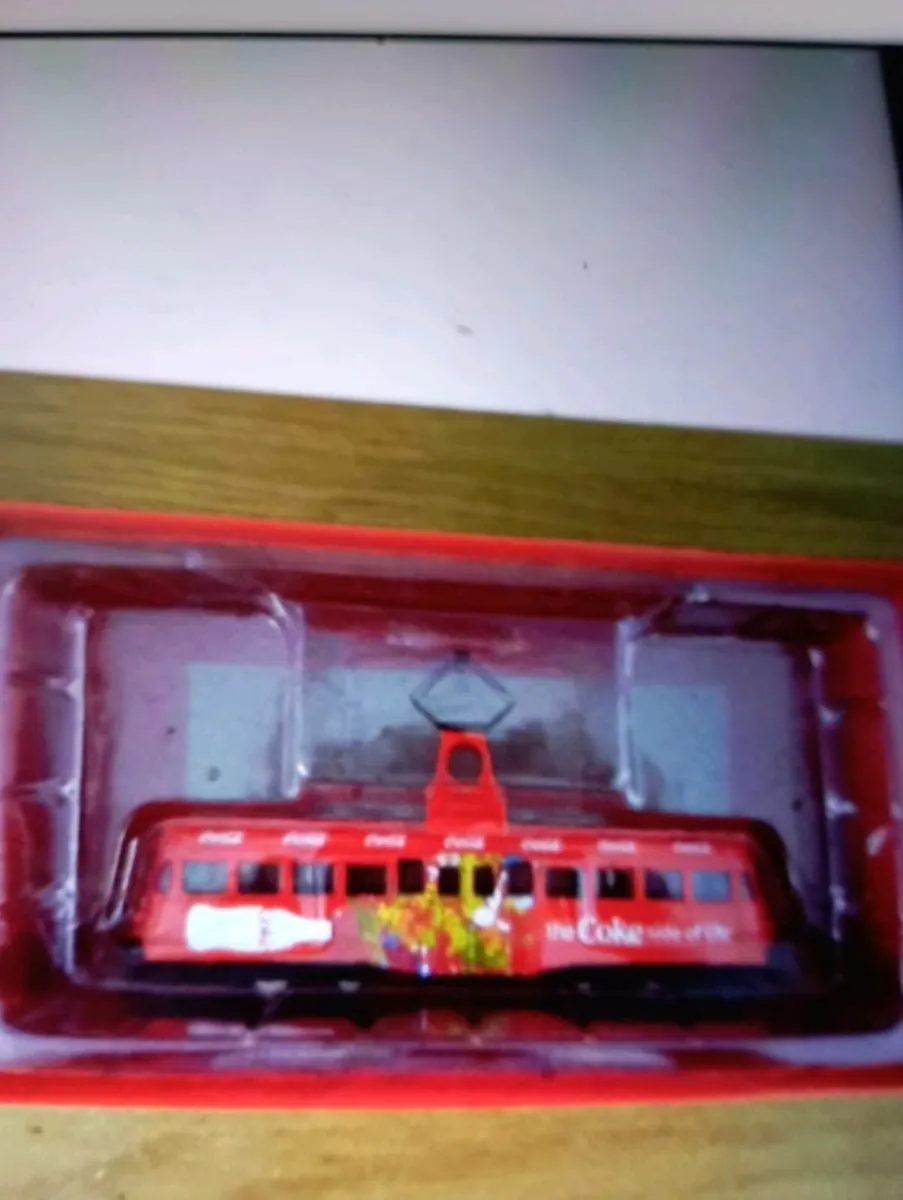 CORGI SINGLE DECKER BLACKPOOL OO GAUGE  TRAM - Image 4
