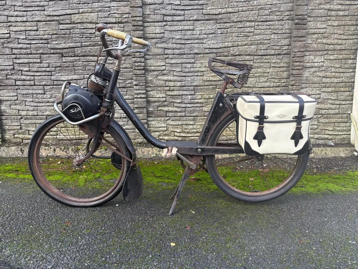 Vintage 1960s Velo Solex, for spares or Repairs. - Image 1