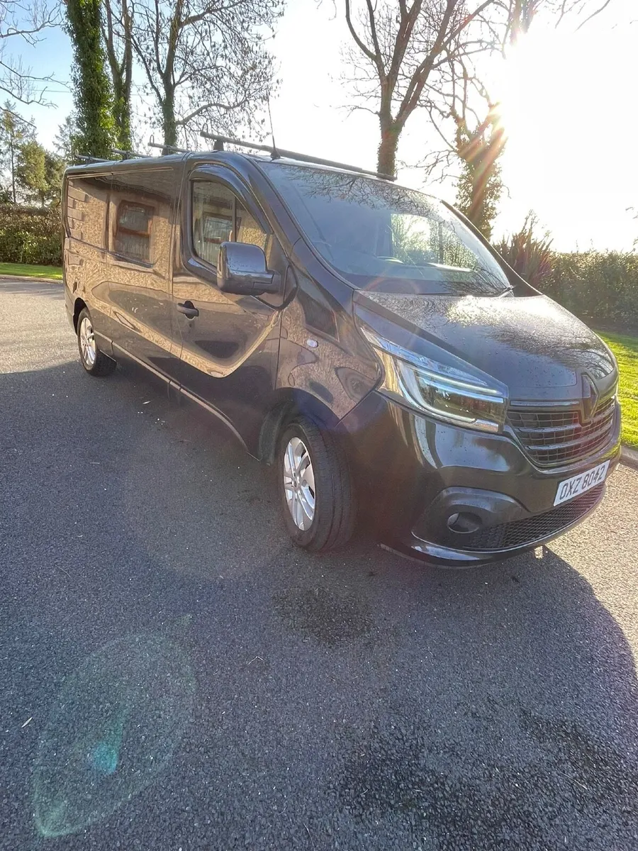 Renault Trafic Sport ll30 2.0L 2020 - Image 2