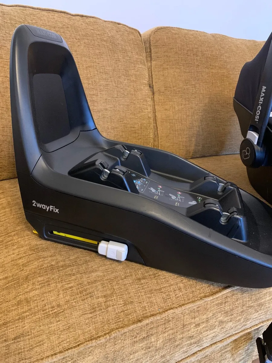 Baby Car Seat - Image 2