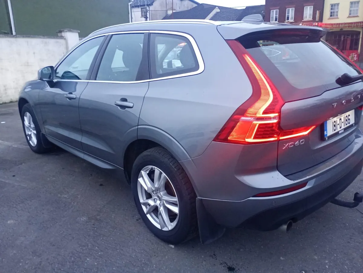 Volvo XC60 2018 - Image 3