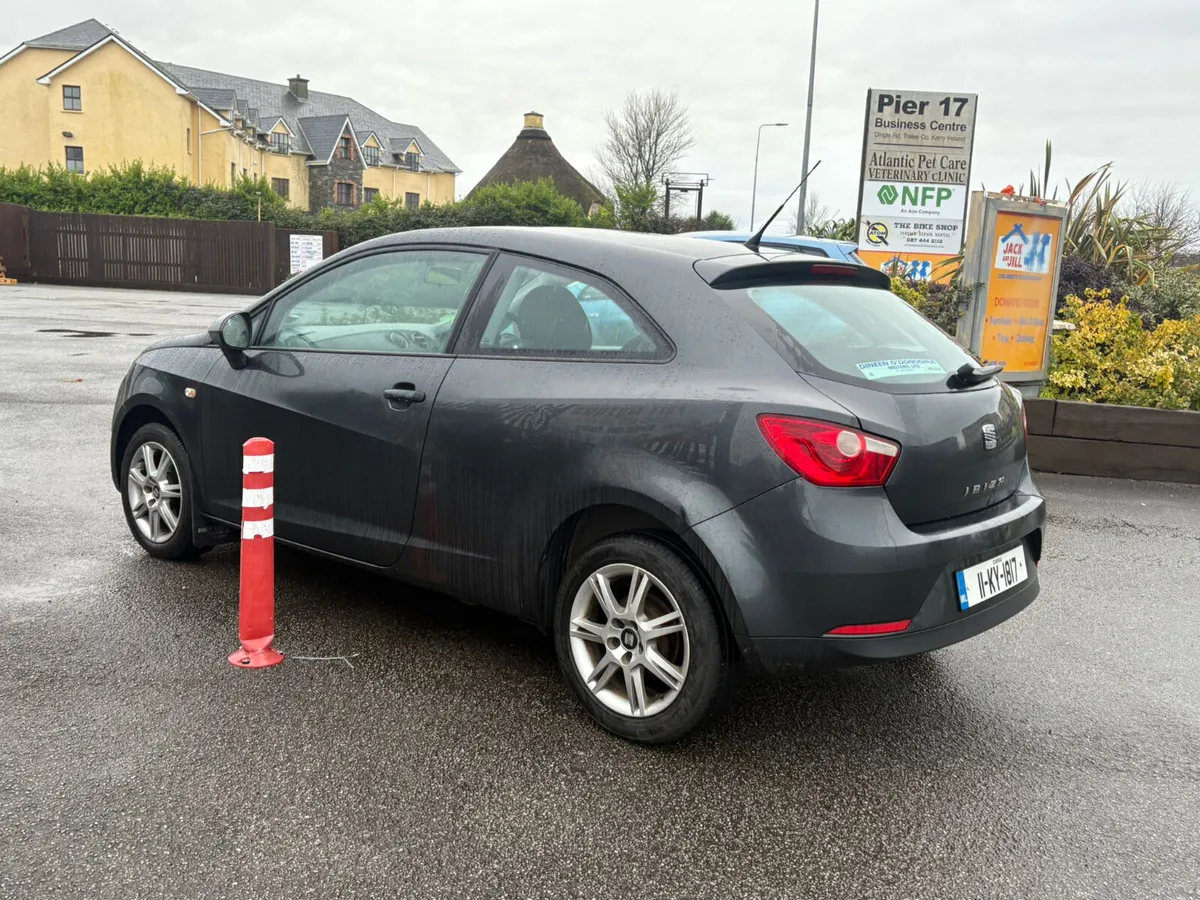 SEAT Ibiza 2011 - Image 3