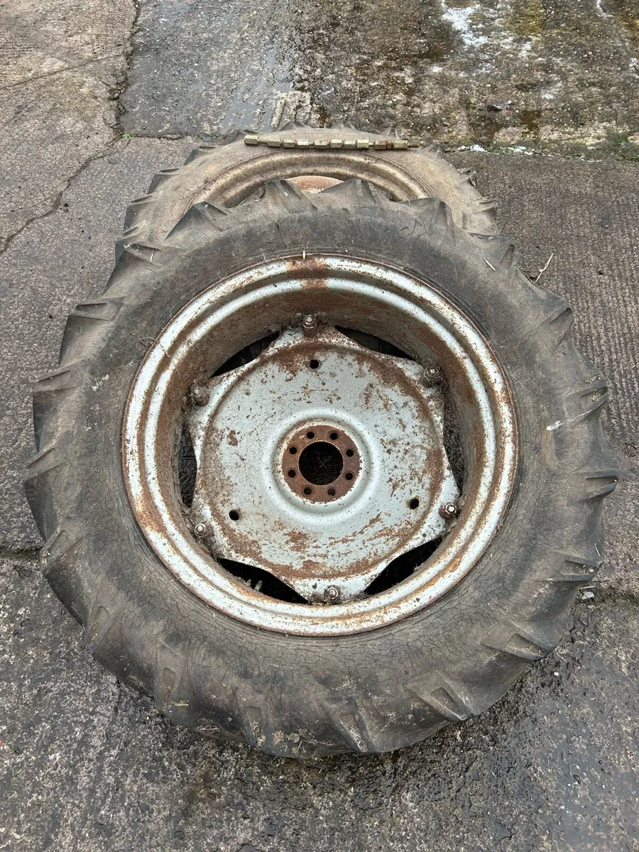 Ferguson rims & tyres - Image 2