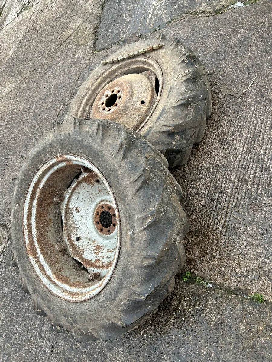 Ferguson rims & tyres - Image 4