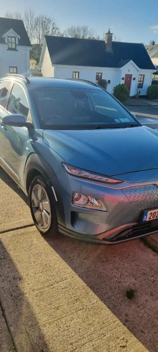 Hyundai Kona 64kw, Long range Electric - Image 3