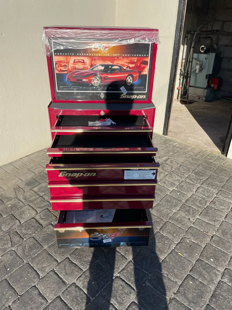 50th Anniversary snap on tool box - Image 2