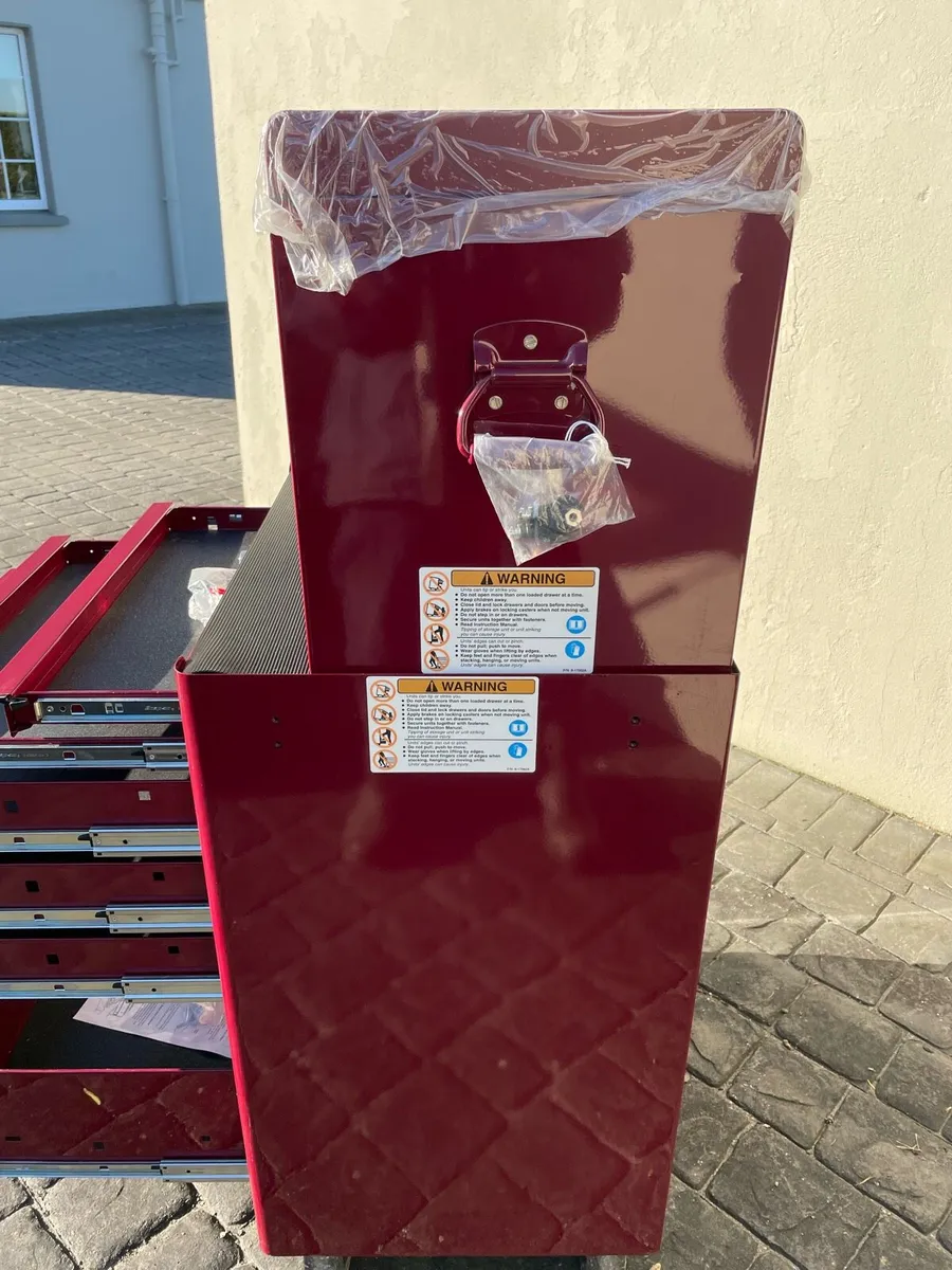 50th Anniversary snap on tool box - Image 4