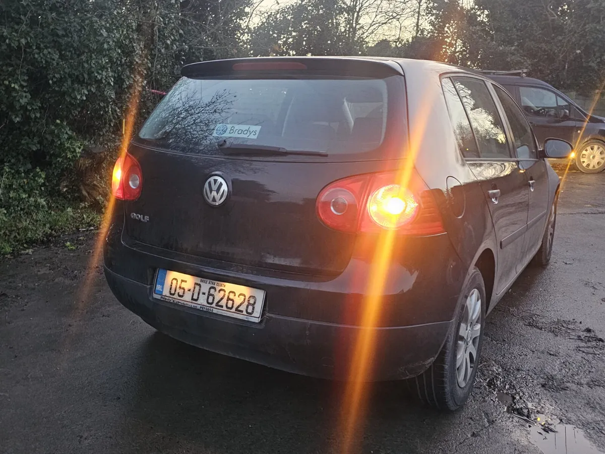 Volkswagen Golf 2005 1.4 petrol €999 - Image 3