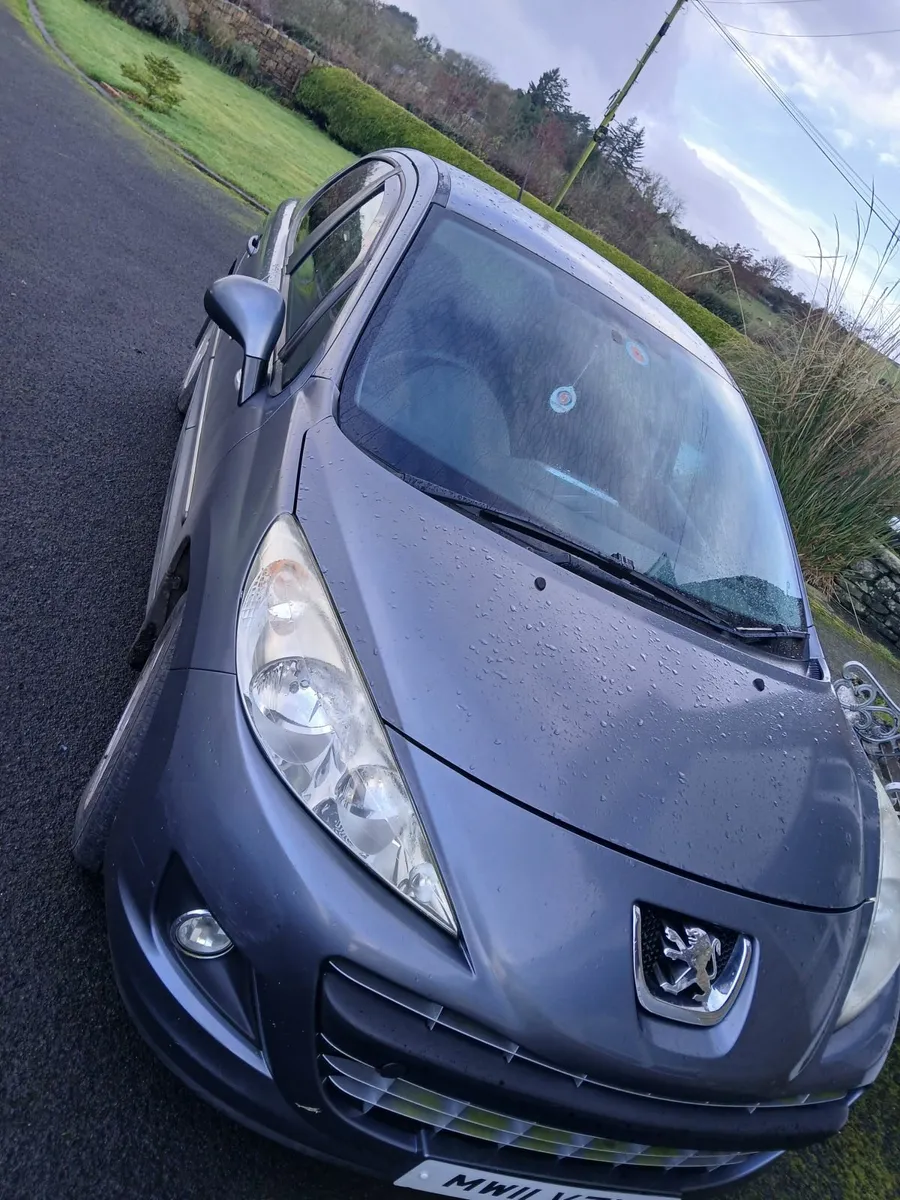 Peugeot 207 2011 - Image 1