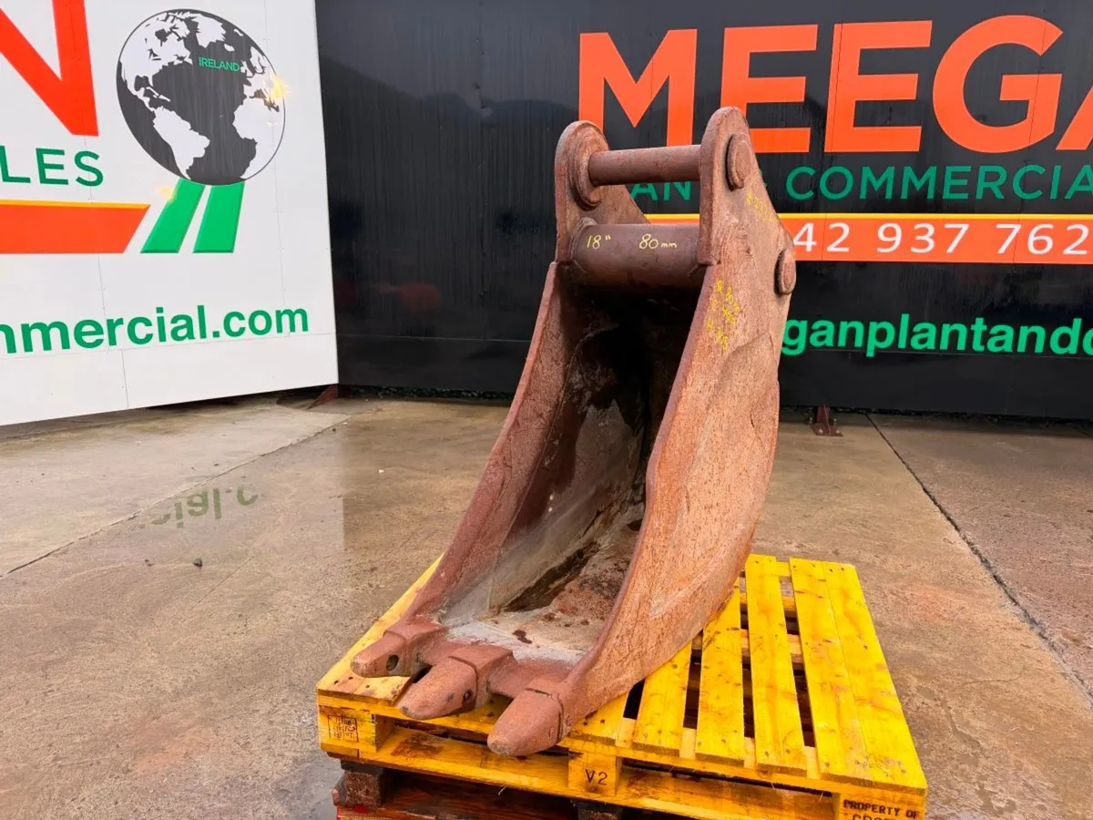 18" DIGGING BUCKET 20 TON.....80MM .....733P - Image 4