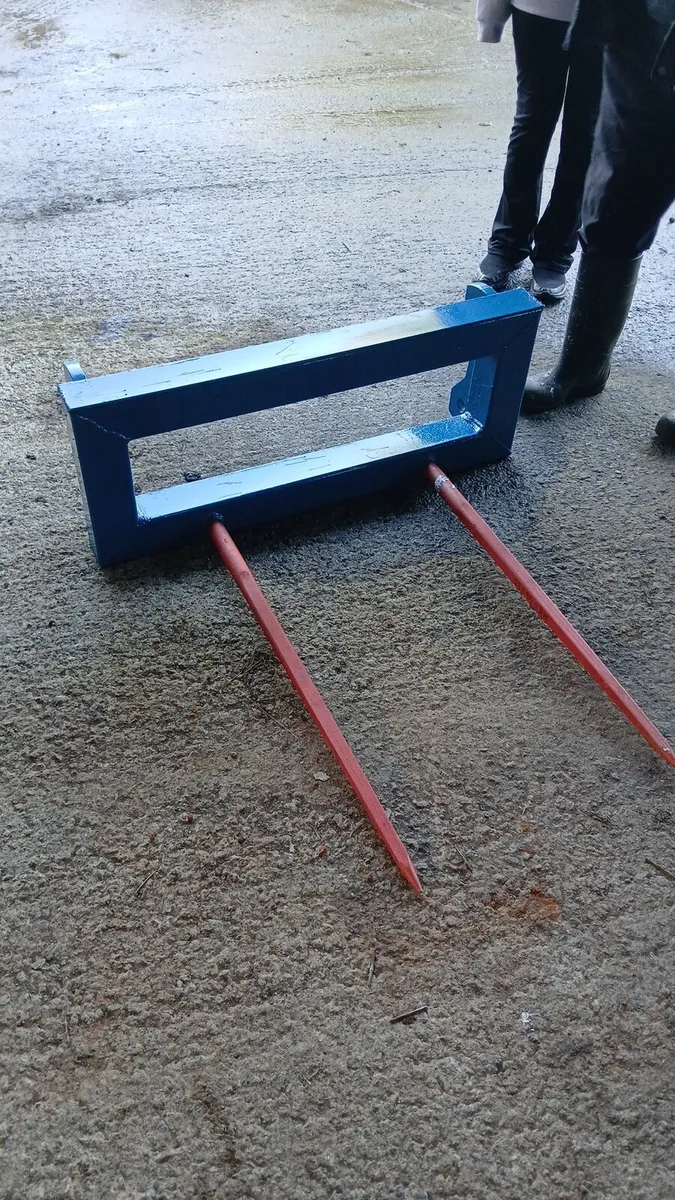 Bale spikes made to order - Image 1