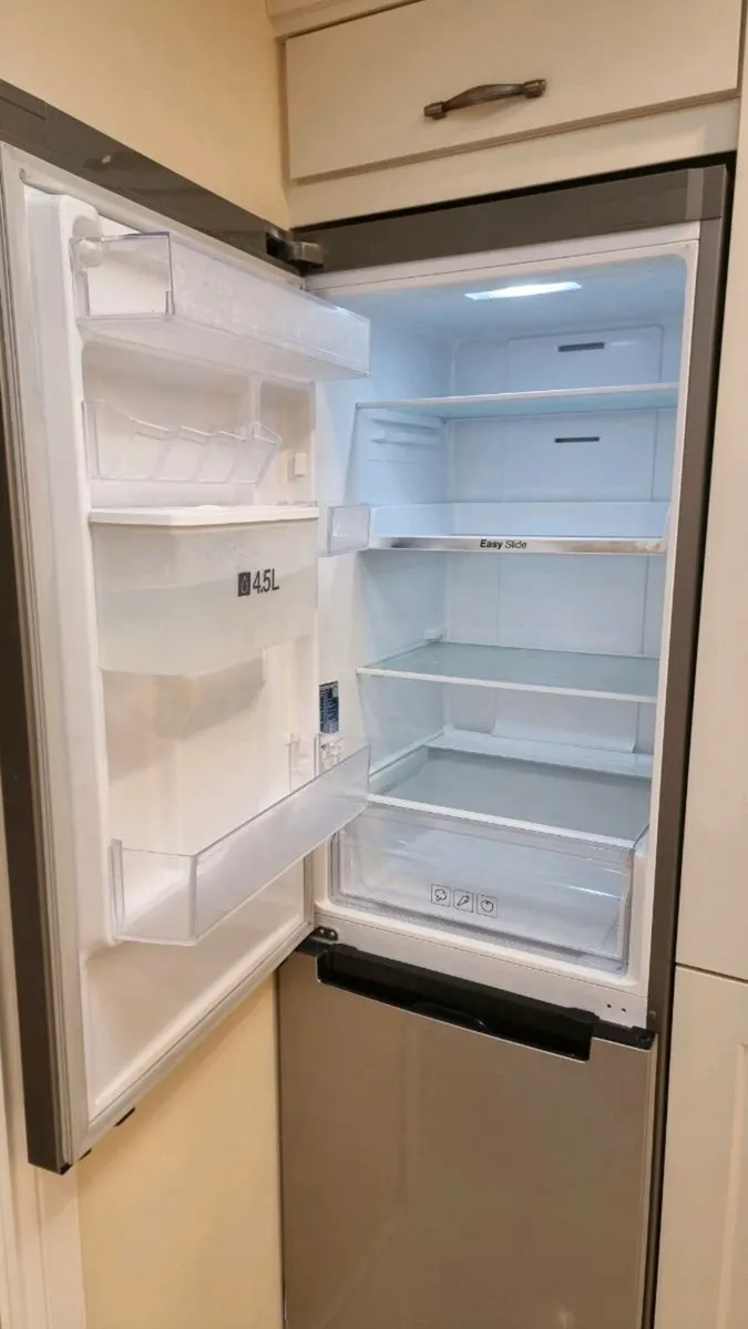 Samsung RB31 with Digital inverter - Image 3