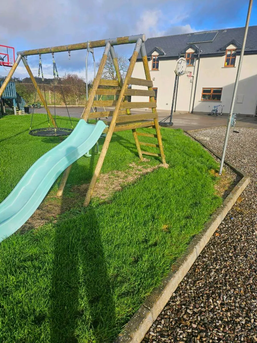 Swing set - Image 4