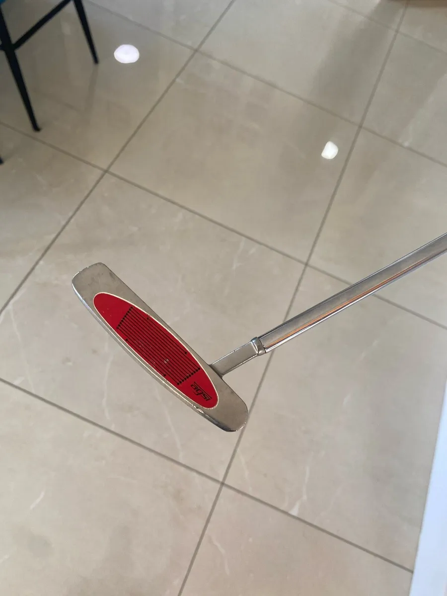 Taylormade rossa putter - Image 3