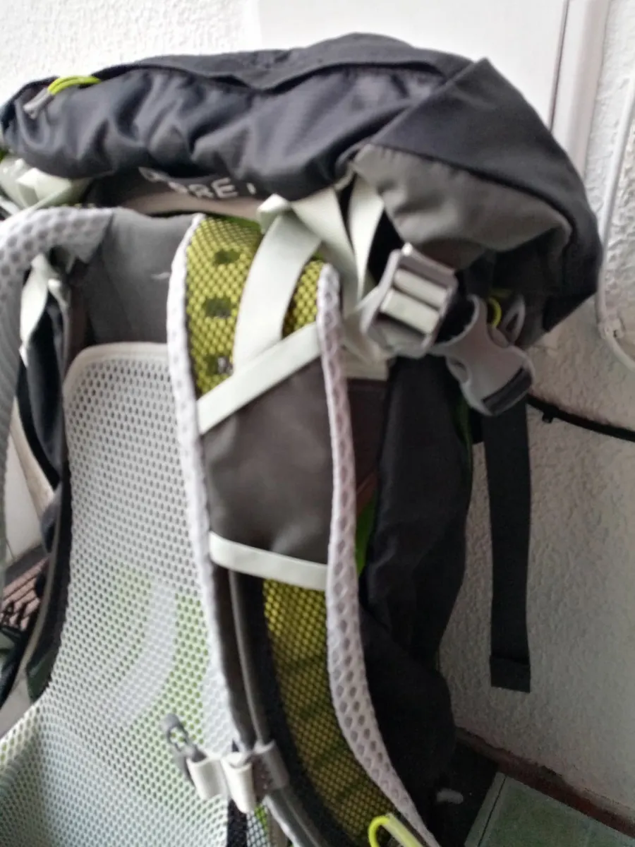 Osprey stratos 50L backpack - Image 3