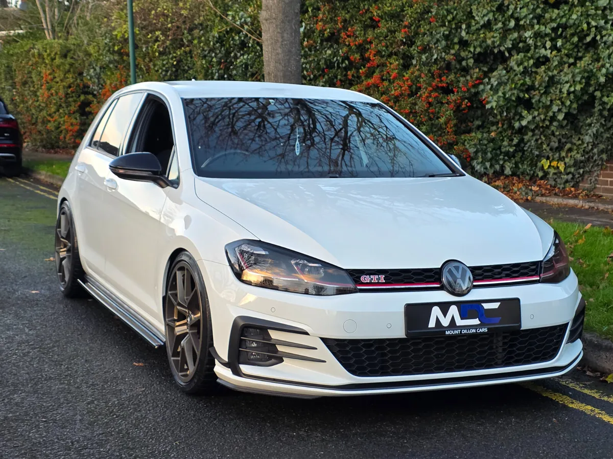 Volkswagen Golf GTI MK7.5 Performance DSG 2017 - Image 4