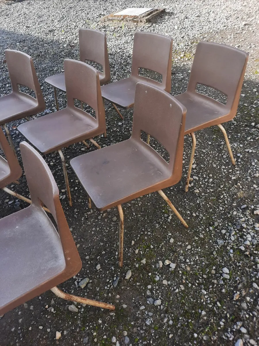 Poly chairs - Image 3
