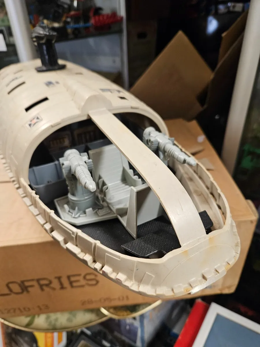 Vintage Star Wars Rebel Troop Transporter - Image 2