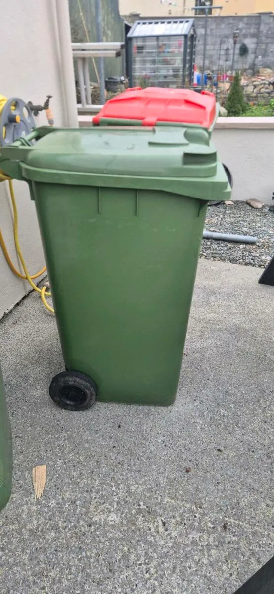 Wheelie Bins - Image 3