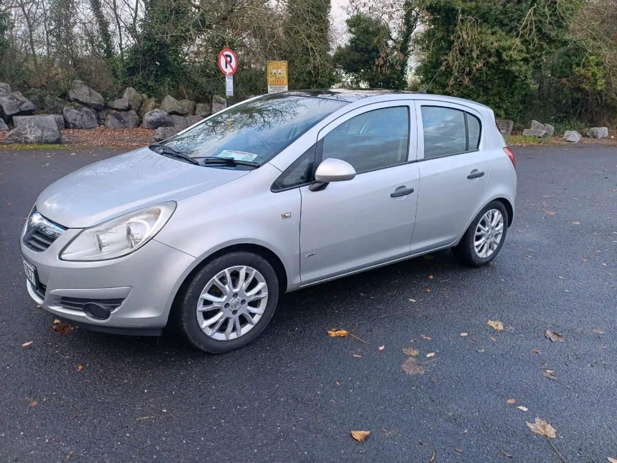 Vauxhall corsa 09 1.2petrol  new Nct 11/26 - Image 3