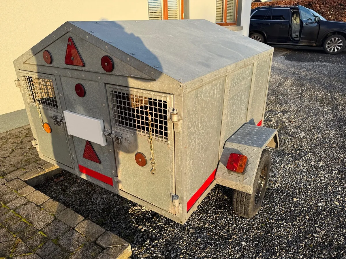 Galvanised factory built 2 compartment dog trailer - Image 1