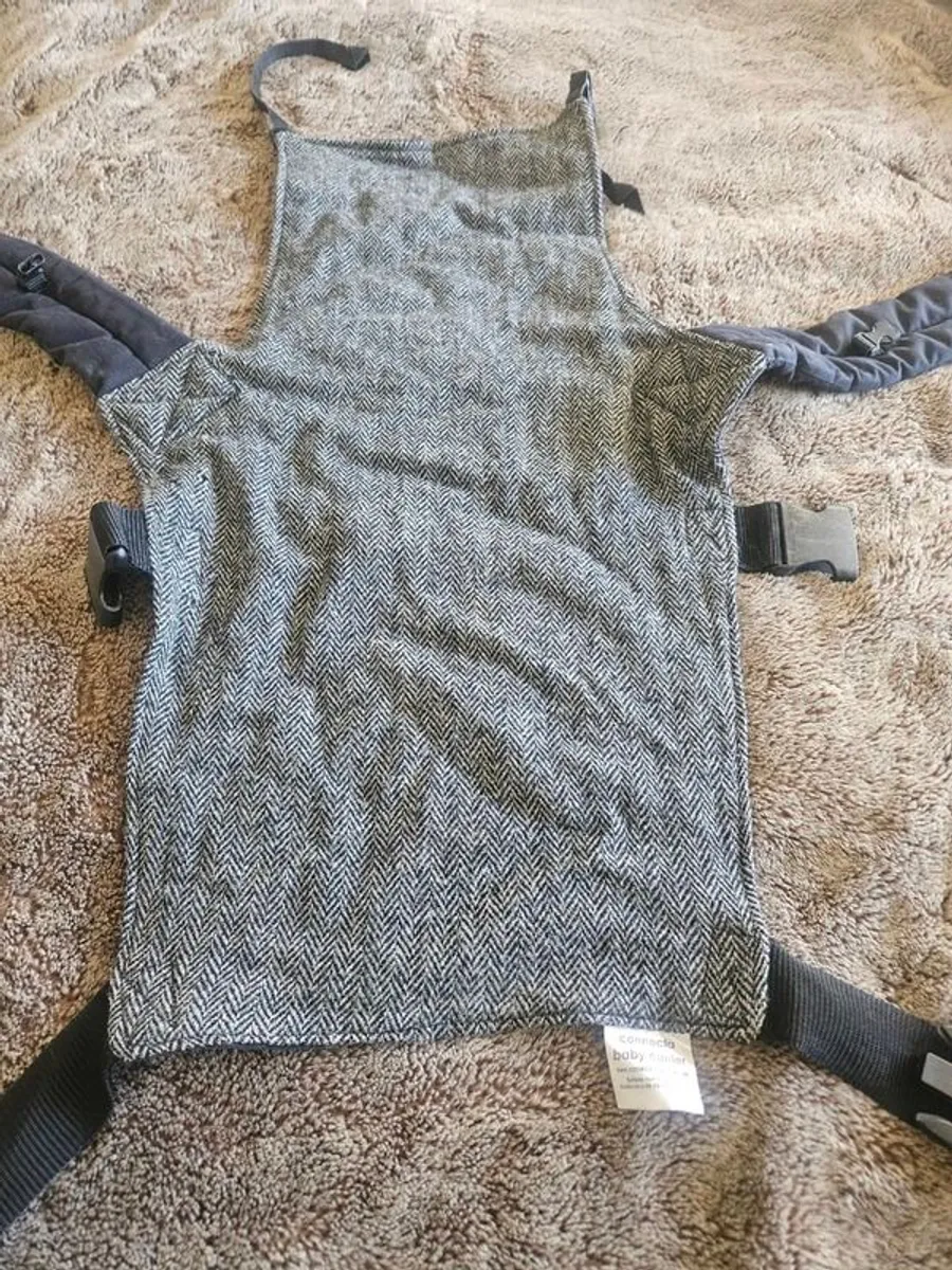 Connecta Tweed Baby Carrier - Image 1
