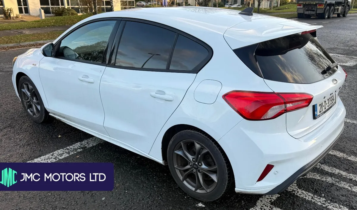 Ford Focus 2021 St-Line Van Cvrt6/26 - Image 4