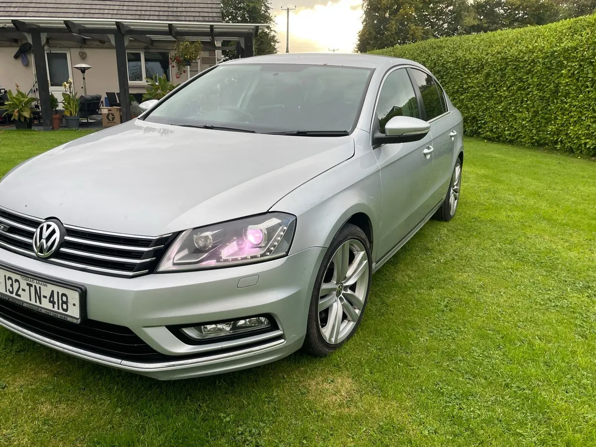 VW Passat R line - Image 4