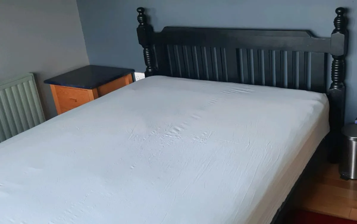 King Size Bed. - Image 1