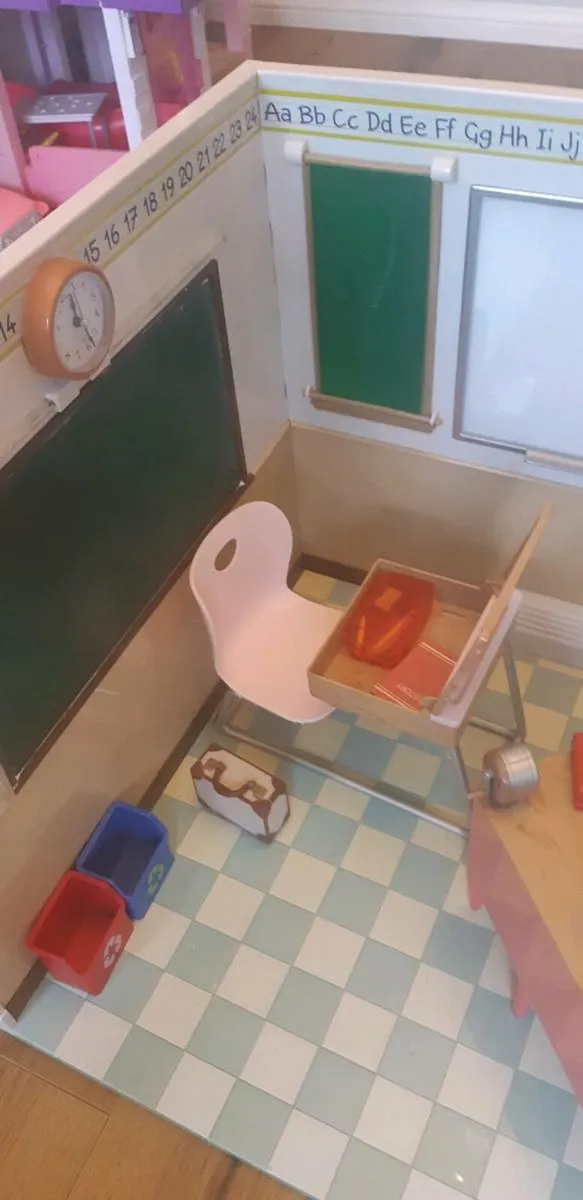 Next Generation School - Image 3