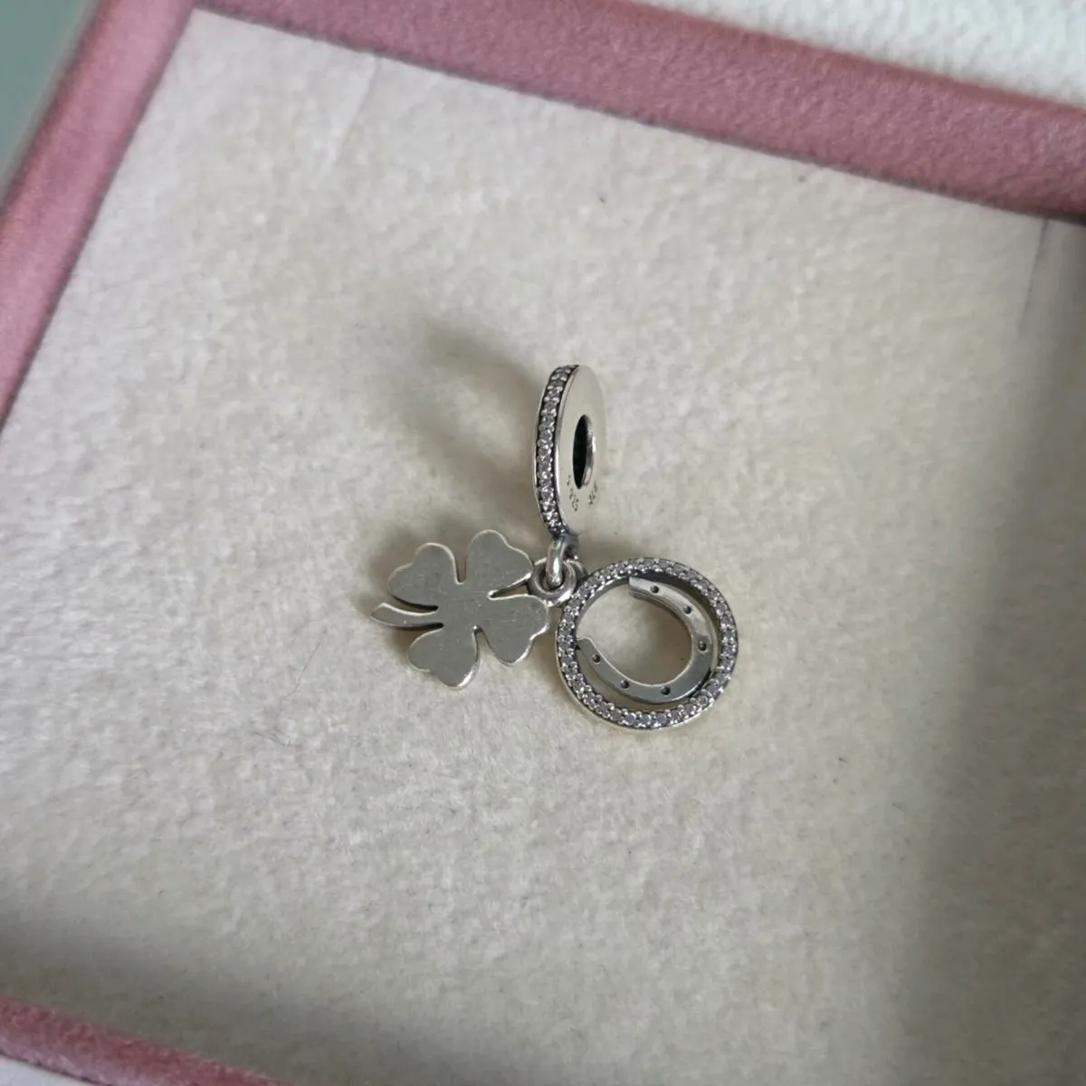 Pandora lucky Horseshoe clover dangle charm - Image 1