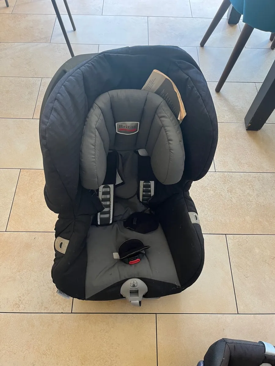 Car Seat - Image 1