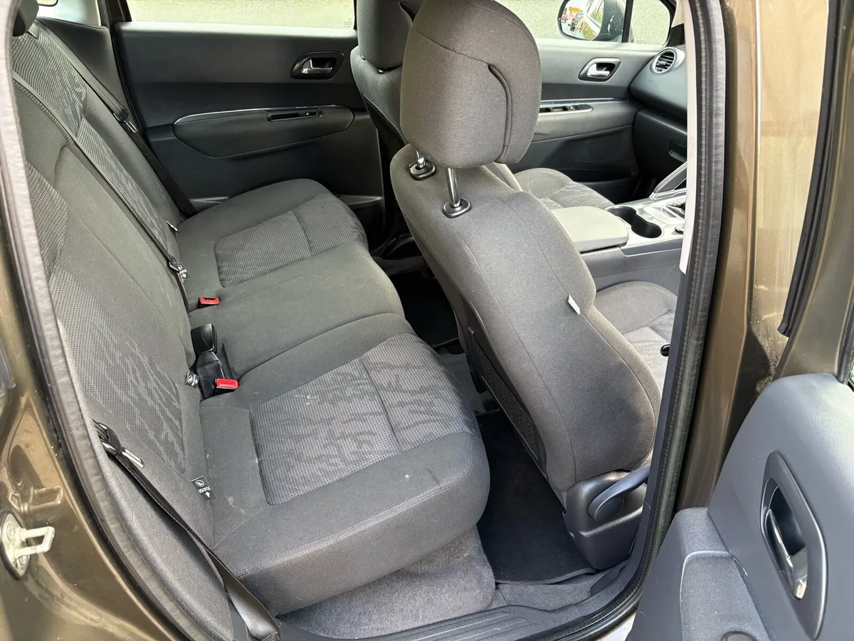 Peugeot 3008 - Image 2