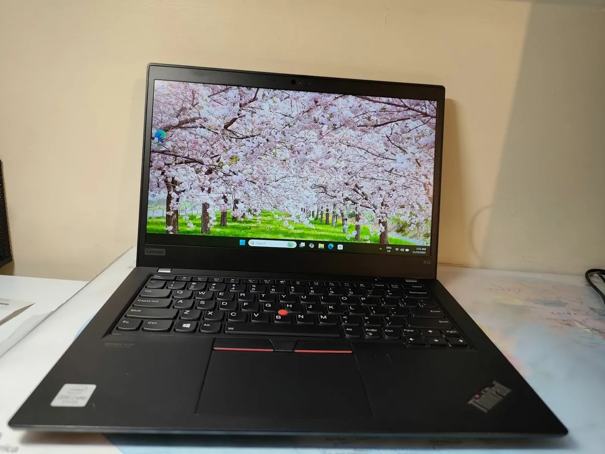 💻 Lenovo ThinkPad X13 G1 – Intel i7 10th Gen | 16 - Image 1