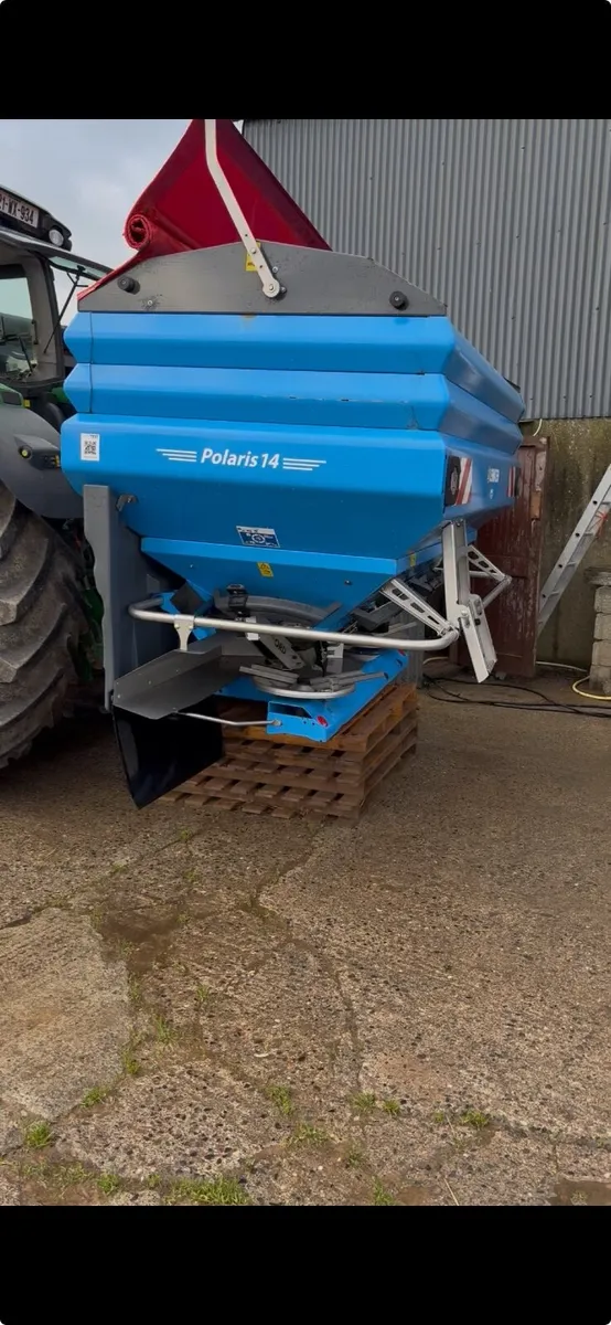 LEMKEN 4 Tonne Manure Spreader - Image 4