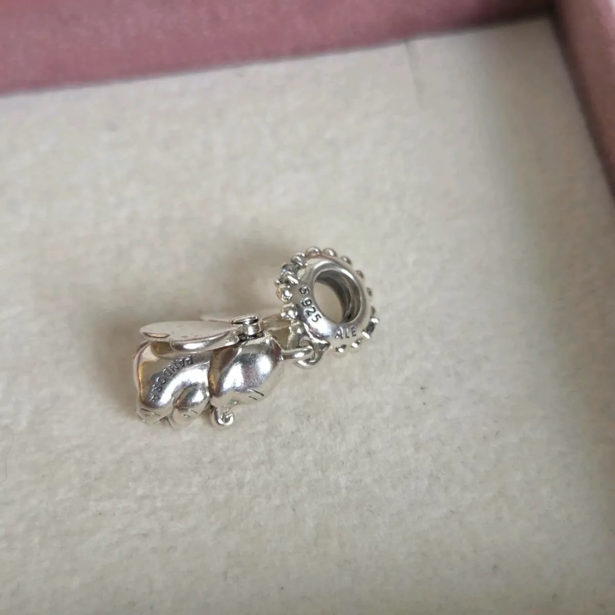 Pandora charm Disney Dumbo dangle charm - Image 3