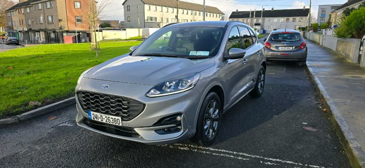 FORD KUGA 241 ST-LINE 2.5L PLUG IN HYBRID Auto - Image 2
